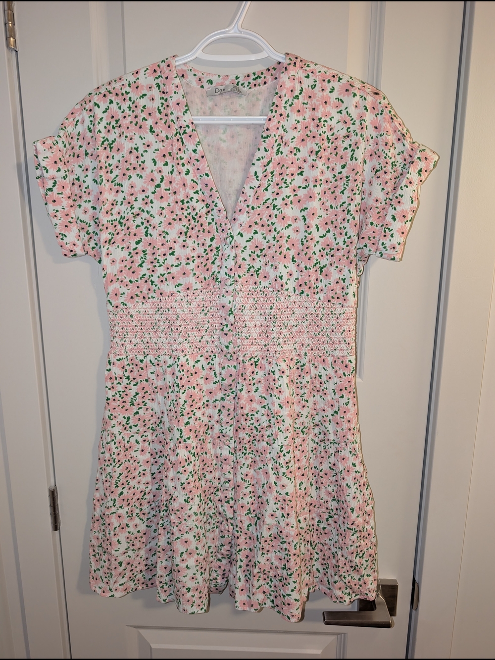 Dex Pink Floral V-Neck Short Sleeve Dress